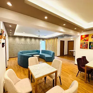 Havelock Hostel, Hostel