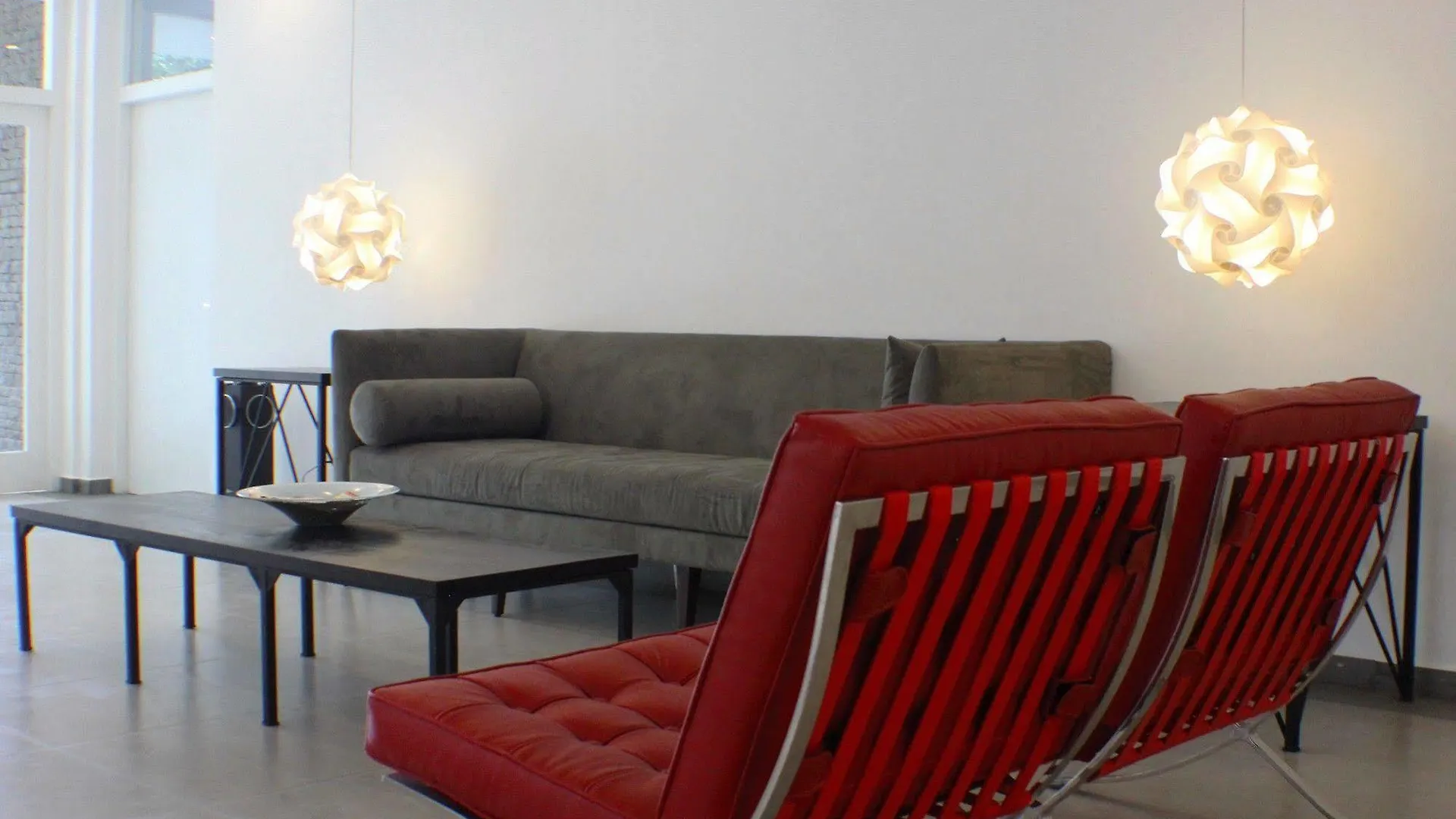 Hangover Hostels Signature @ Colombo City