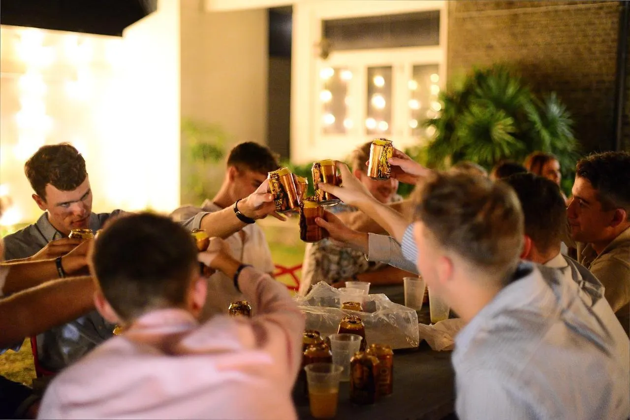 Hangover Hostels Signature @ Colombo City